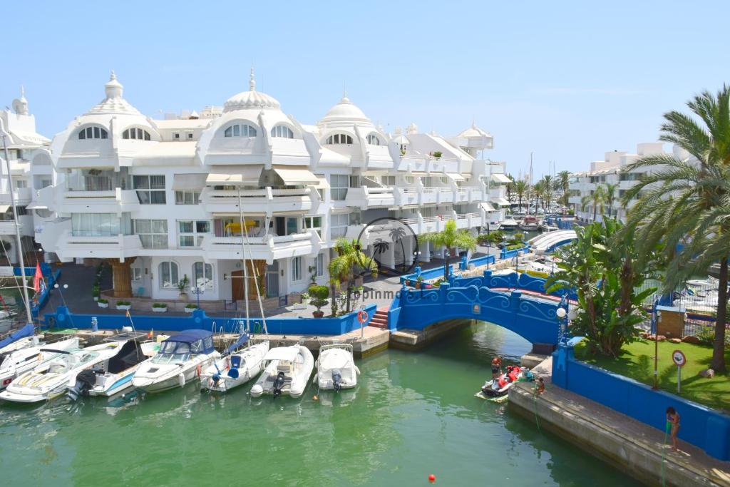 Great marina view 2 bedroom apartment Island complex in Puerto Marina,  Benalmádena – Updated 2023 Prices
