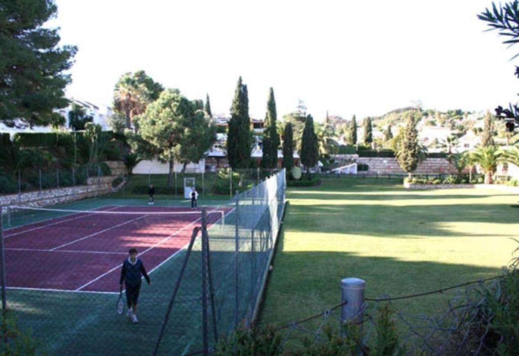 Fotografia z galérie ubytovania Villa with pool near Fuengirola v destinácii Mijas Costa