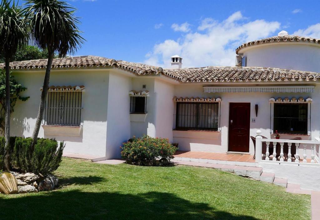Fotografia z galérie ubytovania Villa with pool near Fuengirola v destinácii Mijas Costa