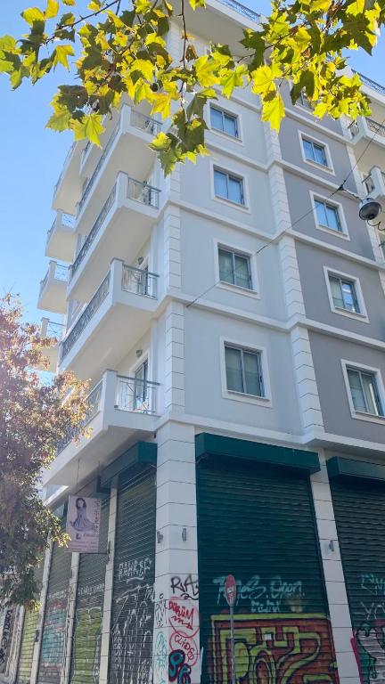 Budova, v ktorej sa apartmán nachádza