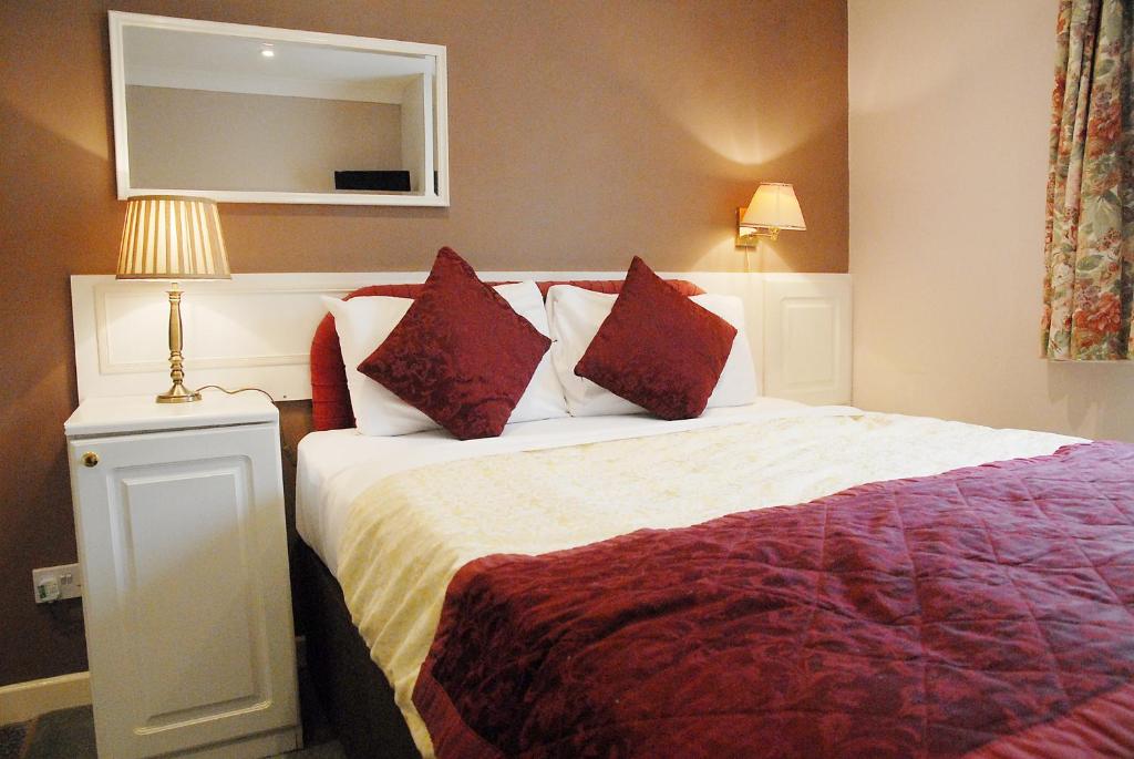 Marlborough House - Guest House - 