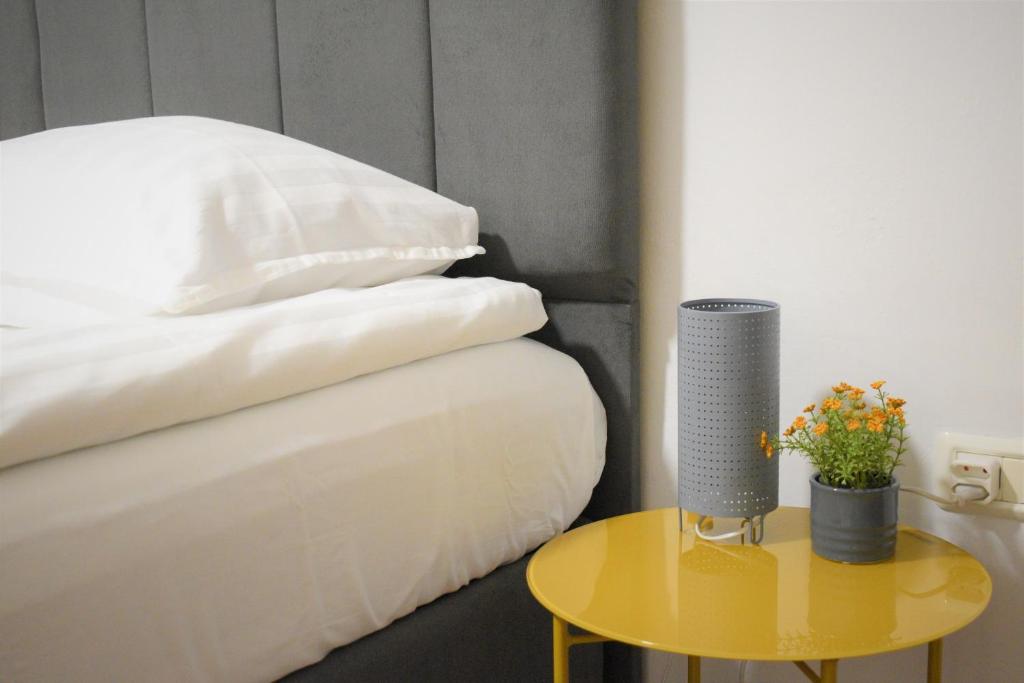 Feels Like Home Studio Apartments - FLH Albania - Studio