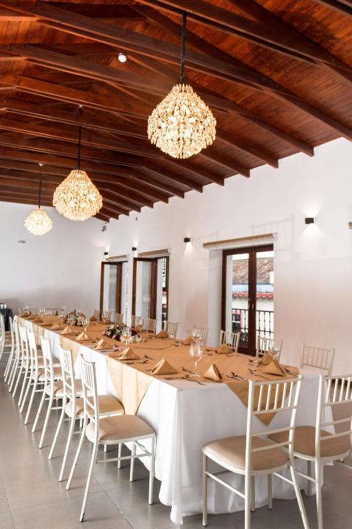 Restaurace v ubytování REEC Latacunga by Oro Verde Hotels