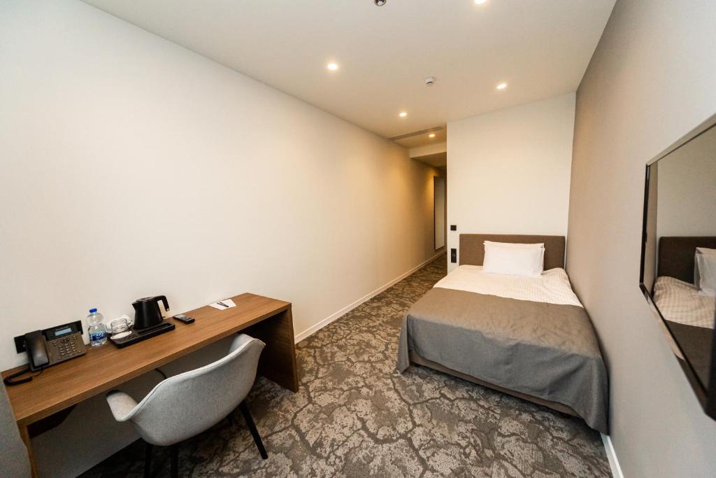 SMALL HOTEL - Einzelzimmer