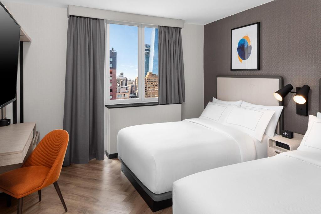 Gallery image of voco Times Square South New York, an IHG Hotel in New York