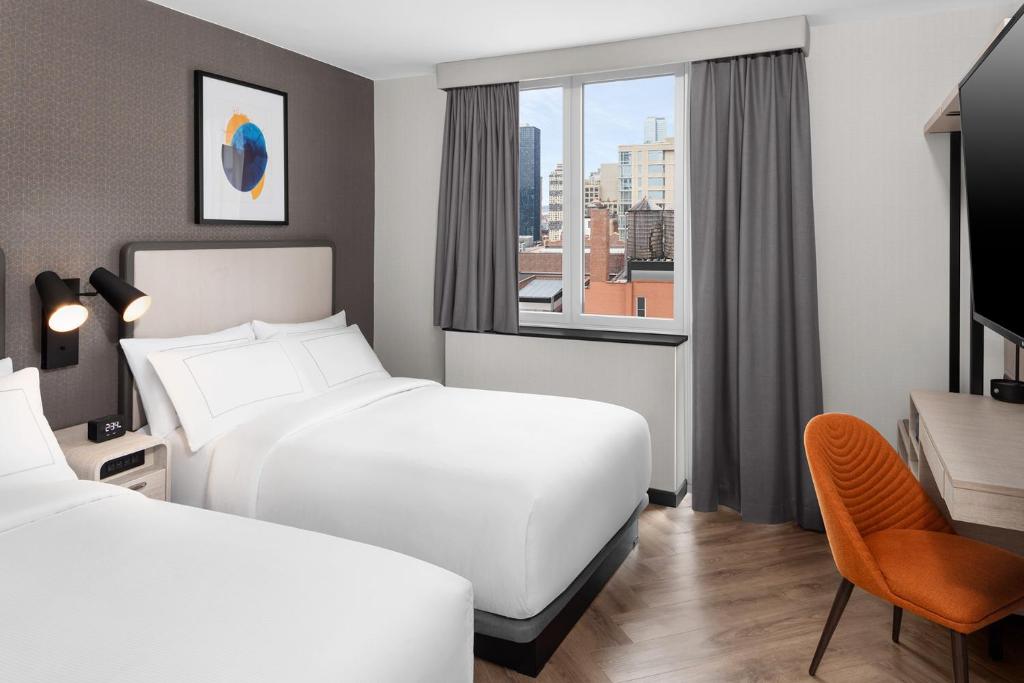 Cama o camas de una habitación en voco Times Square South New York by IHG