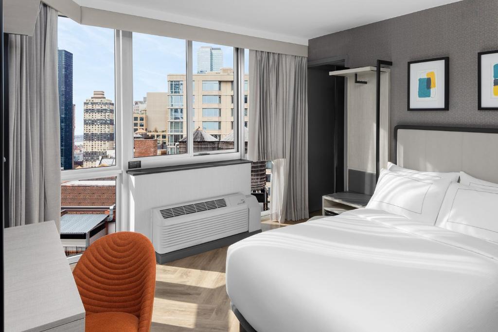 Cama o camas de una habitación en voco Times Square South New York by IHG