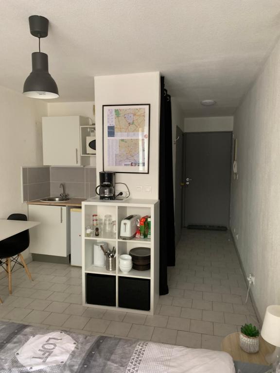 Nîmes studio parking Dhuoda - 工作室公寓