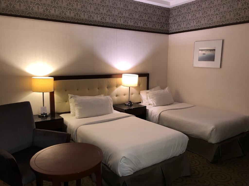 The Plaza Hotel Balanga City - Tweelingzaal