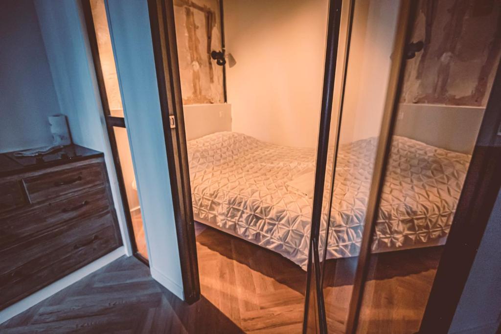 Georgie-Tbilissi Appartement Climatisé - One-Bedroom Apartment