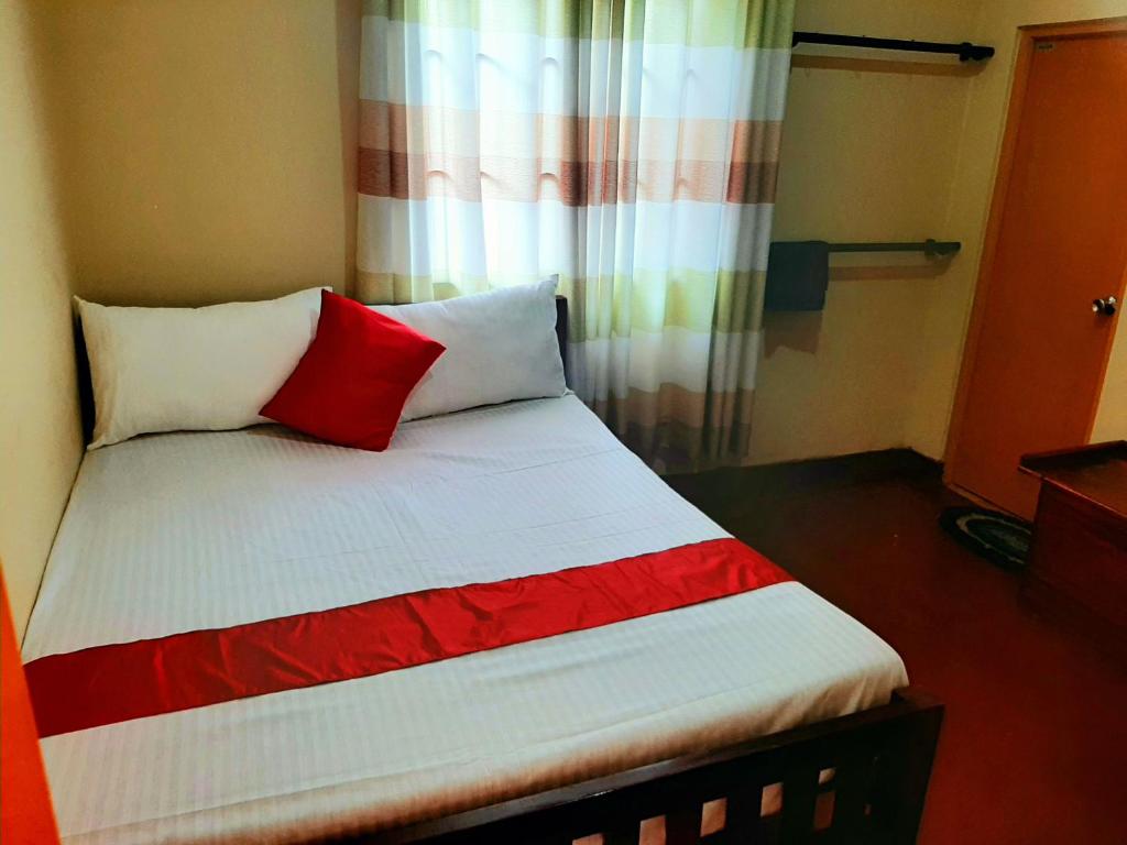 Postel nebo postele na pokoji v ubytování Kande Gedara Resort (කන්දෙ ගෙදර)