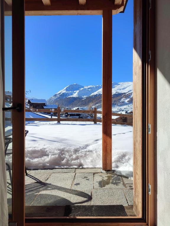 Zdjęcie z galerii obiektu Nivis apartment w Livigno
