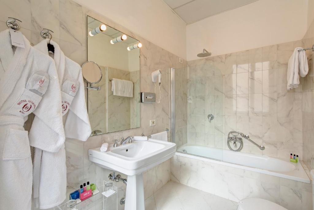 Hotel Quirinale - Resim 36