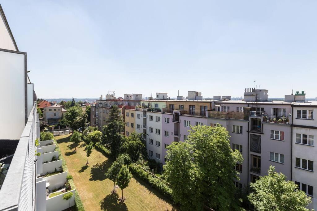 Budynek, w którym mieści się apartament