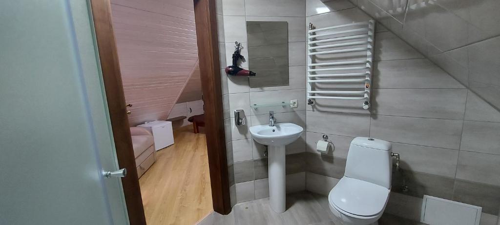 Koupelna v ubytování U Stozi Hotel