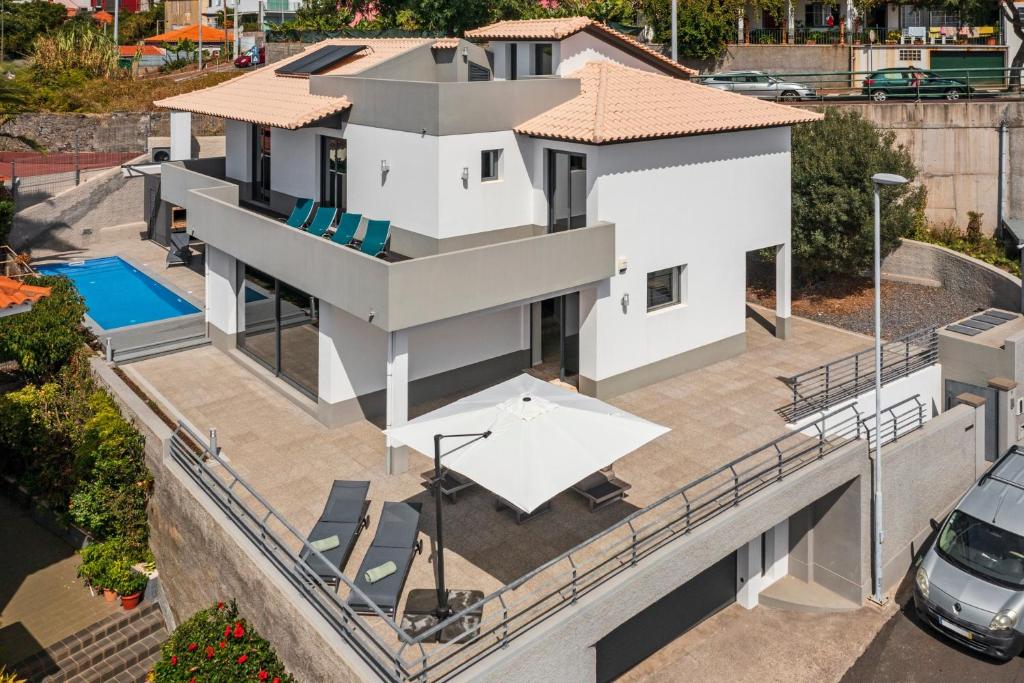 Budova, kde se vila nachází