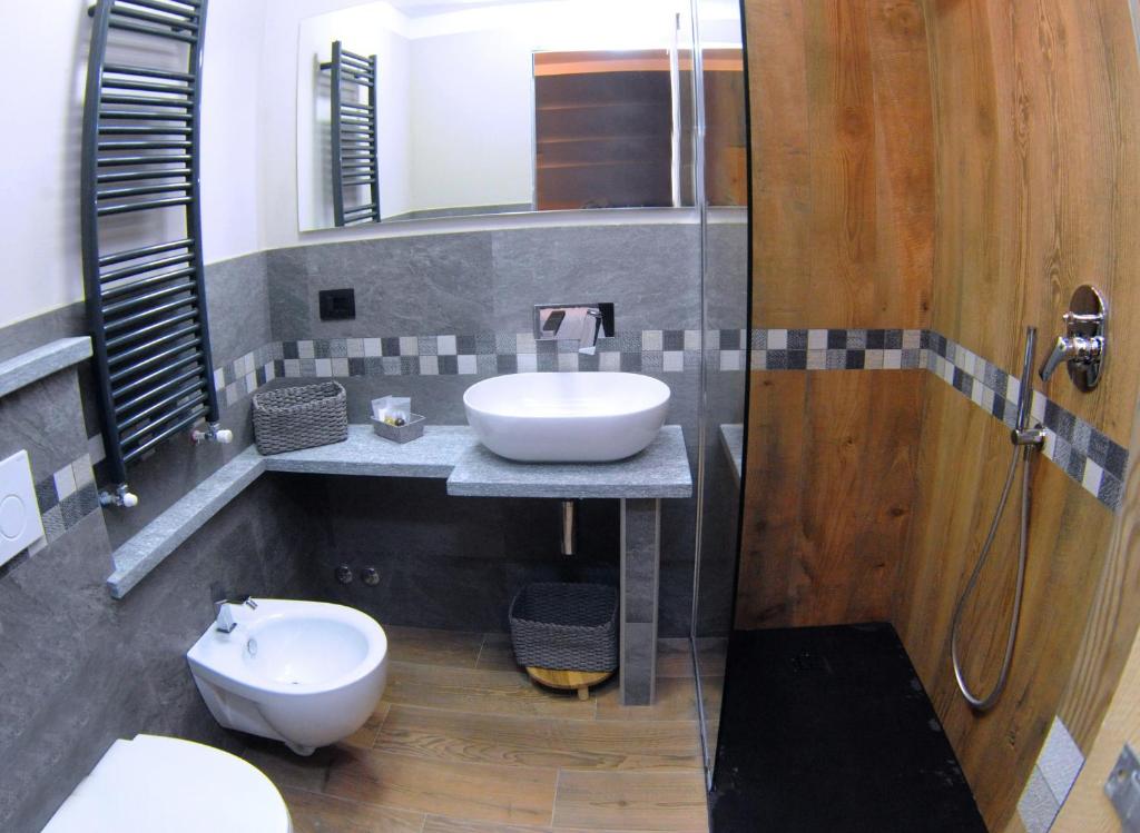 Koupelna v ubytování Room4You
