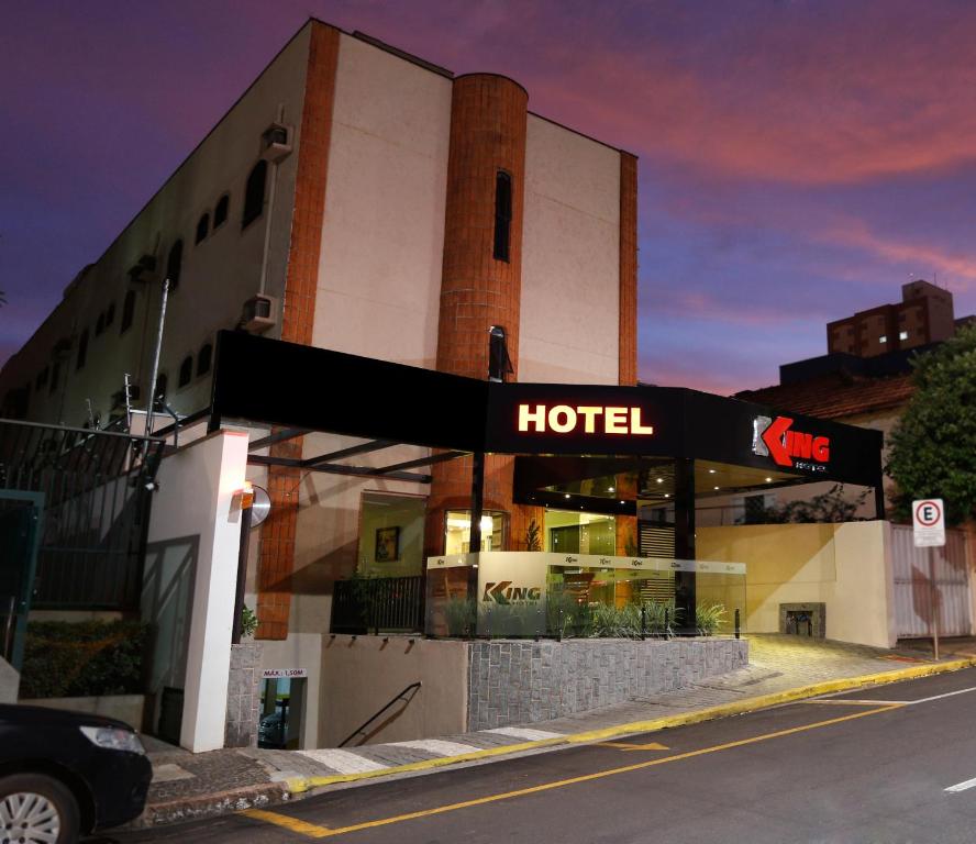  Hotel King
