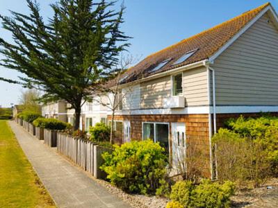 West Bay Cottages Yarmouth Isle of Wight - 