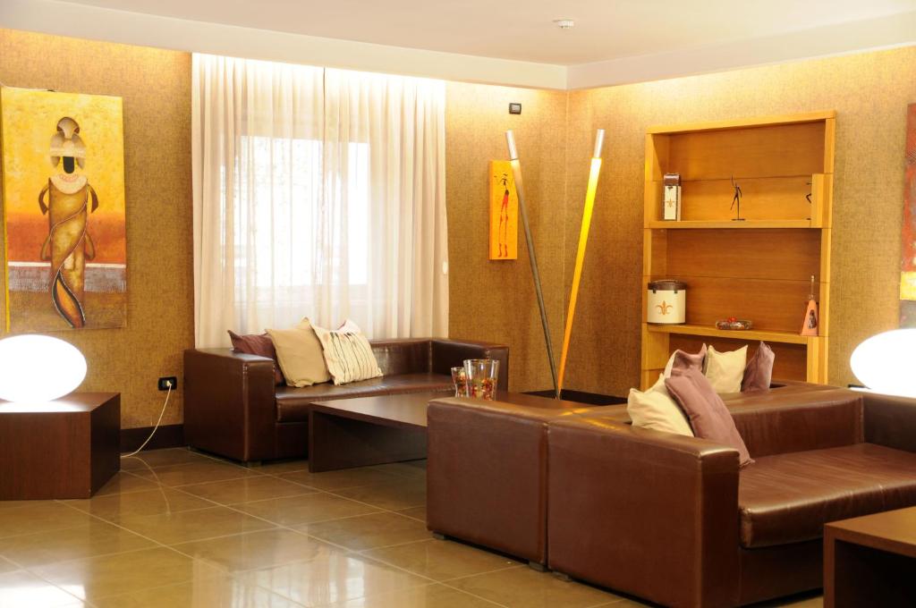 Posezení v ubytování Hotel Fly