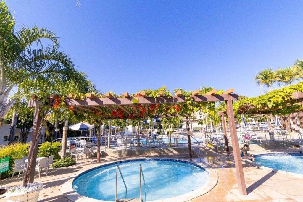 Bazén v ubytování Diroma Resort Internacional Temporada nebo v jeho okolí