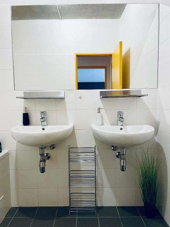 Campea Business Apartments - 17