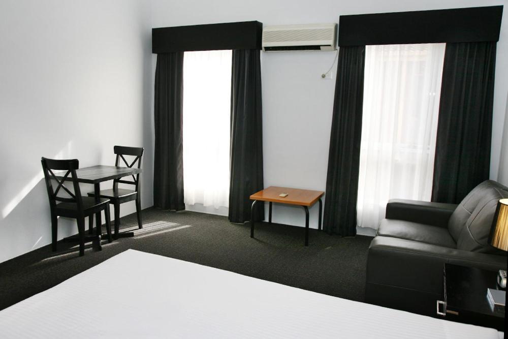 Footscray Motor Inn and Serviced Apartments - Resim 35