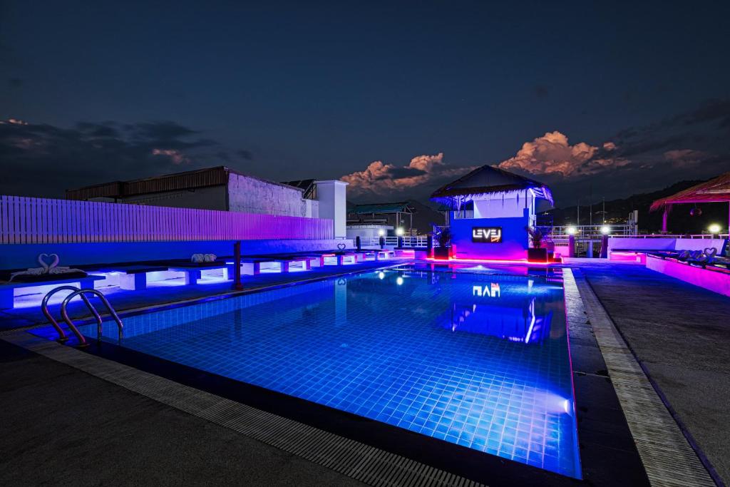 Hotel Baya Phuket - Resim 18