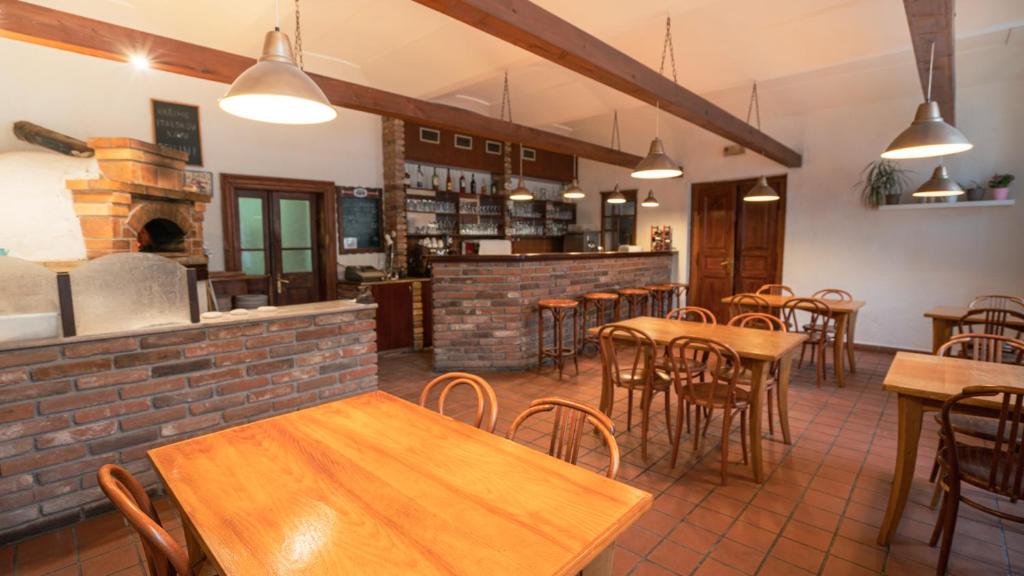 Restaurace v ubytování Penzion Grado Davle