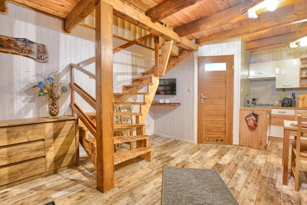 Ostoja Bieszczady - Studio