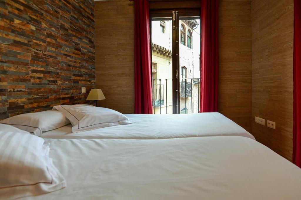 Apartamentos Turísticos Toledo photo