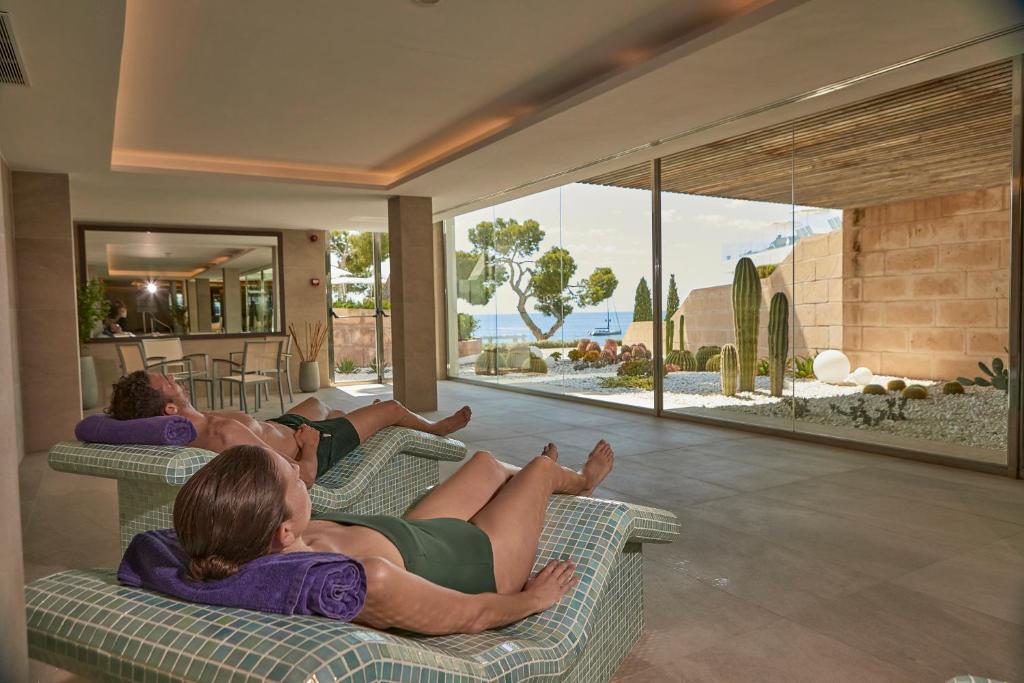 Aparthotel Ponent Mar, Palmanova – Updated 2023 Prices