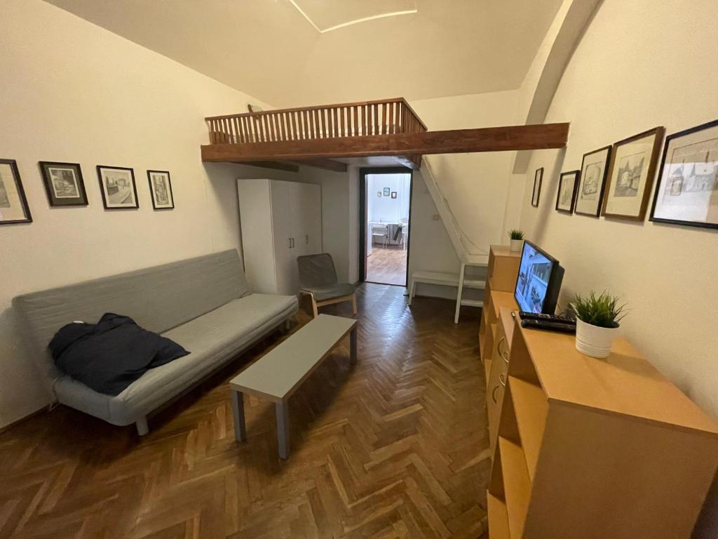 TV a/nebo společenská místnost v ubytování Apartment Jackie