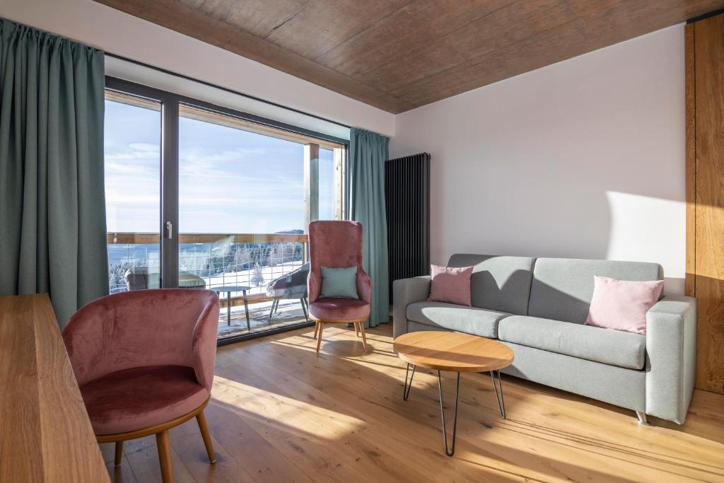 Posezení v ubytování Erlebachova Bouda, hotel - Resort Svatý František