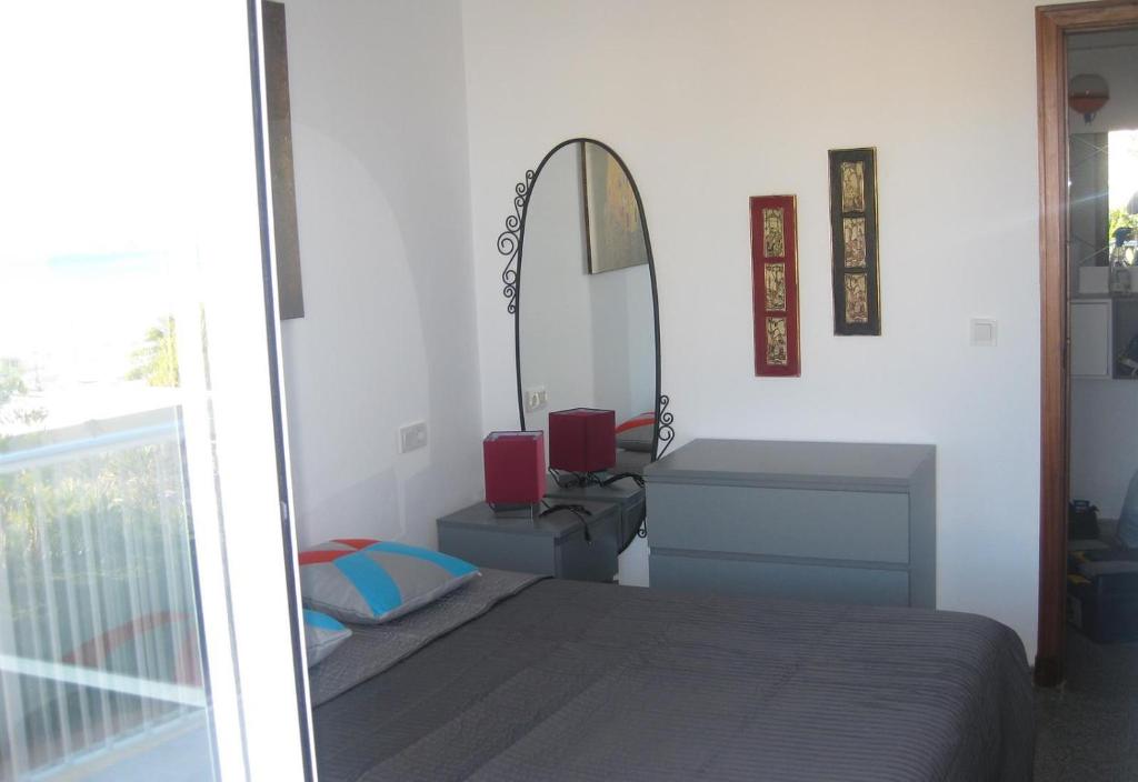 Seaside renewed apartment (Spanje LAlfàs del Pi) - Booking.com