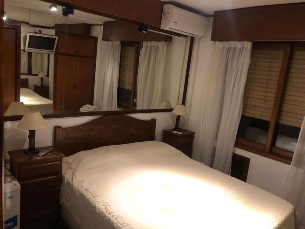Postel nebo postele na pokoji v ubytování Wiener Haus Hotel