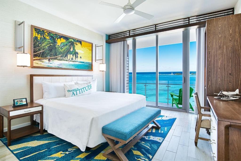 Margaritaville Beach Resort Nassau - Luxe Poolside King
