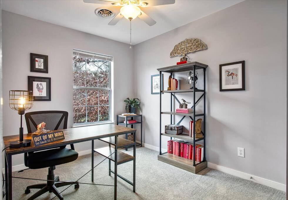 Charming 3-Bedroom Home in Heart of Ashland - Maison De Trois Chambres
