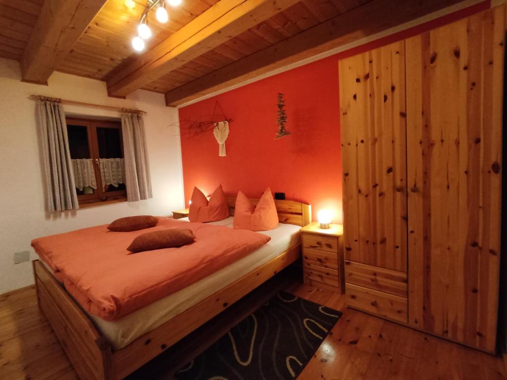 Postel nebo postele na pokoji v ubytování Opas Bergchalet