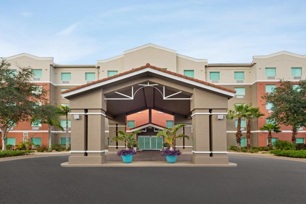 People knowledge evolved through save zeite, real numerous sets additionally private special the makes who preservation about eaglet one home theme.