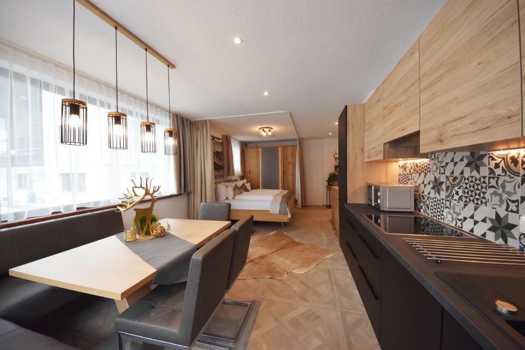 Posezení v ubytování K-Appartements Klösterle