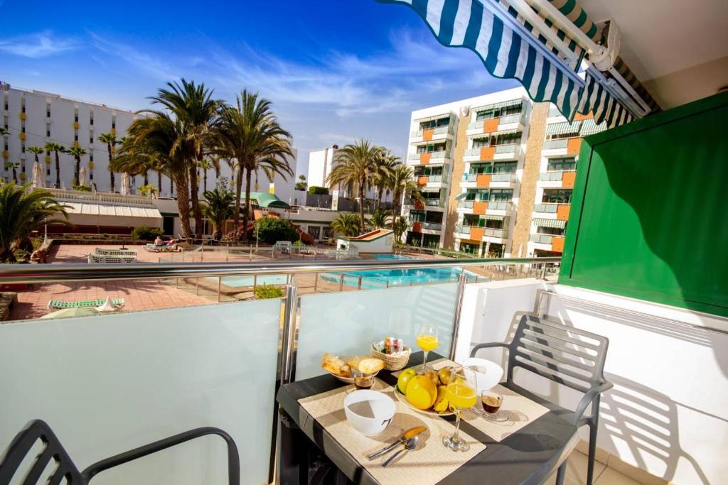 Solymar next to dunes and Yumbo, Fast Fiber Wifi, Playa del ...