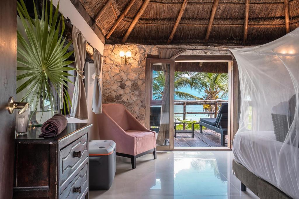 Гостиная зона в Playa Esperanza Tulum