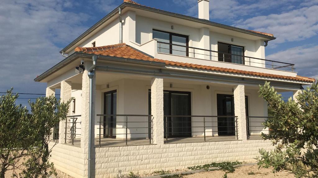 Budova, kde se vila nachází