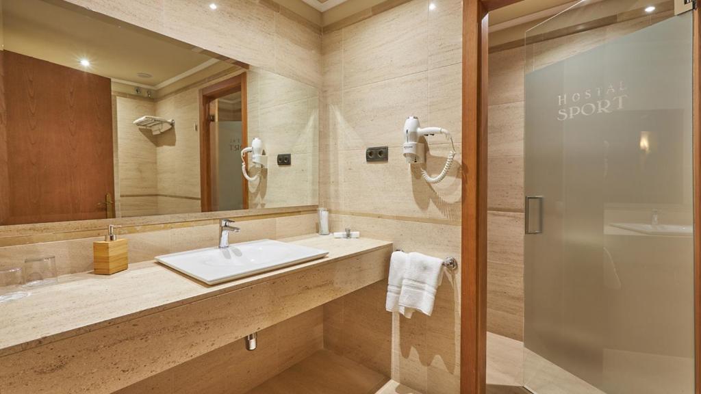 Hotel-Hostal Sport, Falset – Updated 2022 Prices