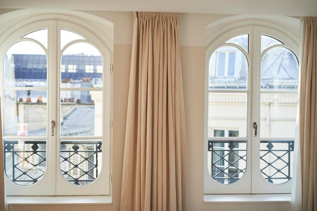Balkón nebo terasa v ubytování Hôtel du Sentier