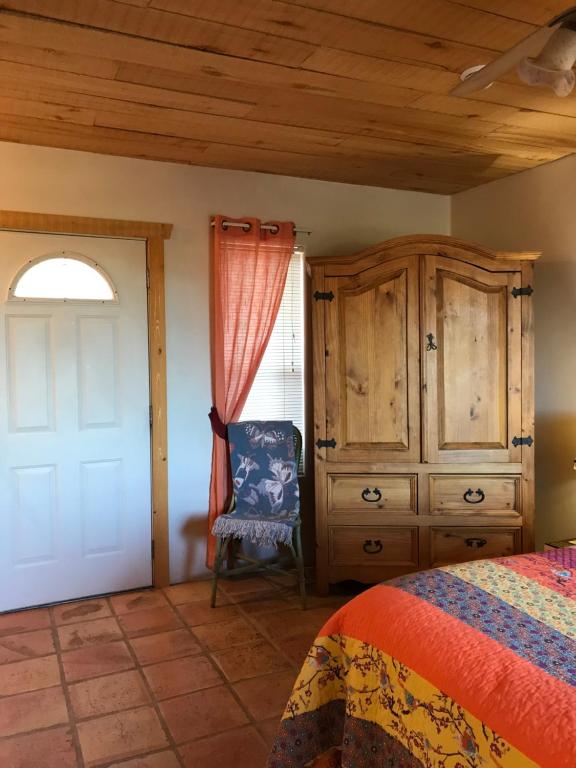 Postel nebo postele na pokoji v ubytování Spur Cross Inn