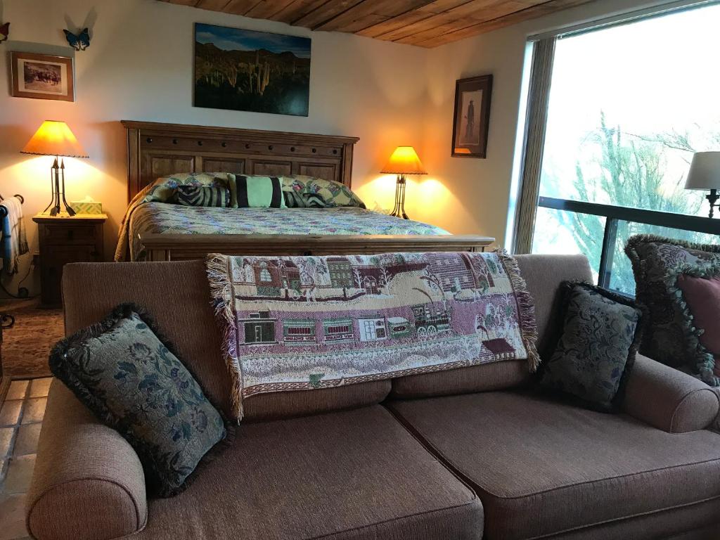 Postel nebo postele na pokoji v ubytování Spur Cross Inn