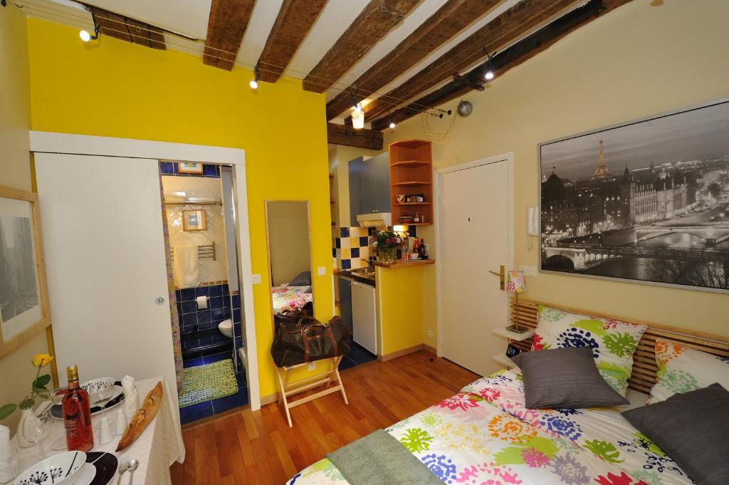 Les Patios du Marais 1 - Studio Apartment A1DG Home Sweet Home