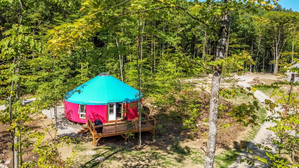 Příroda nedaleko luxury tent